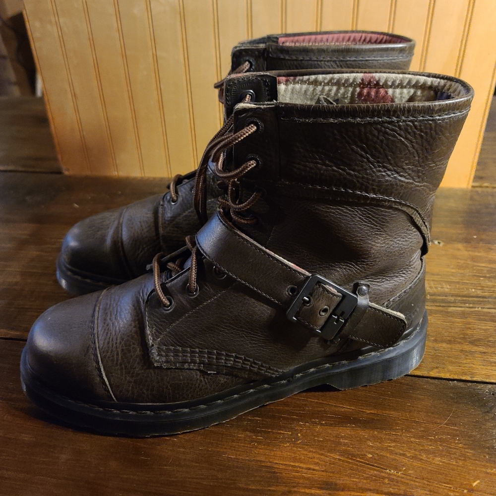Dr Martin's boots